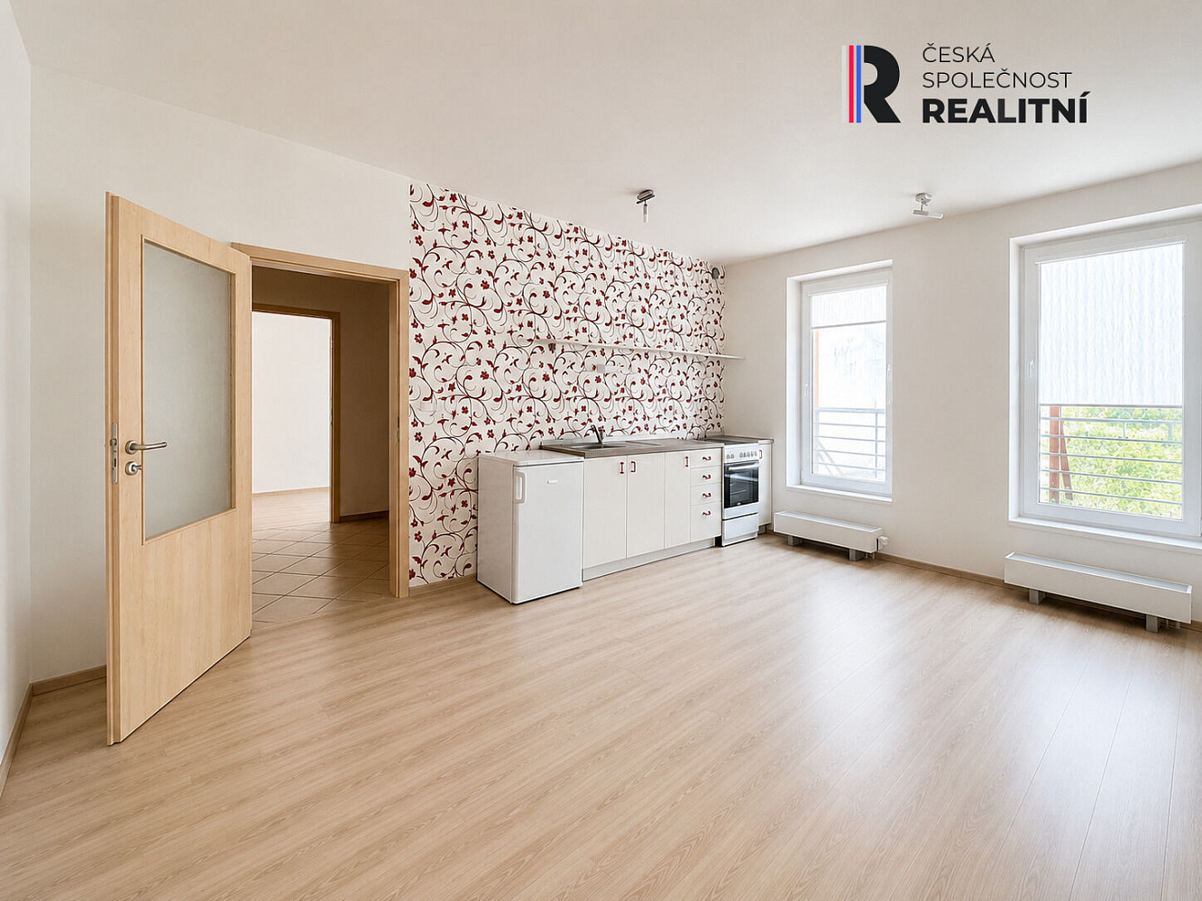 Pronájem bytu 2+kk 50 m² – pohled 2