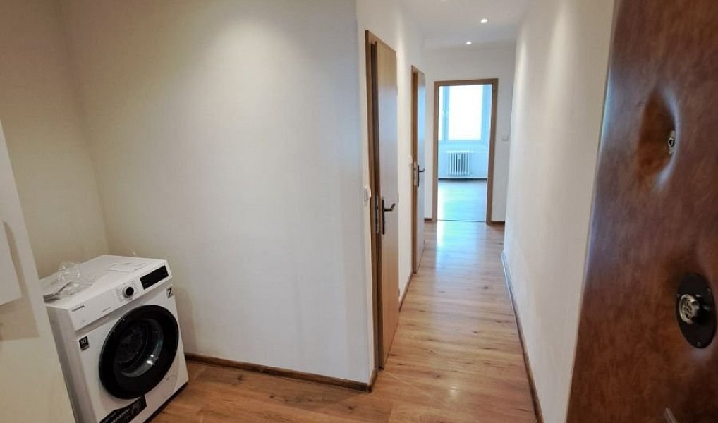 Prodej bytu 3+1 74 m², Praha – náhled fotky 11