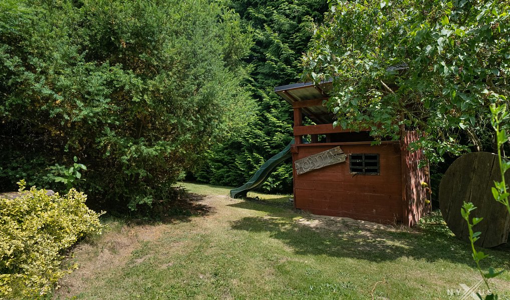 Prodej stavebního pozemku 1 081 m², Mníšek pod Brdy – náhled fotky 5