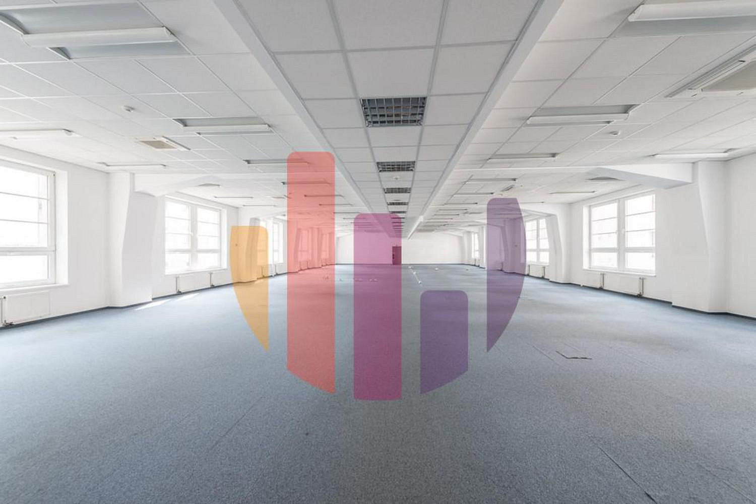 Pronájem kanceláře 554 m² — photo 4
