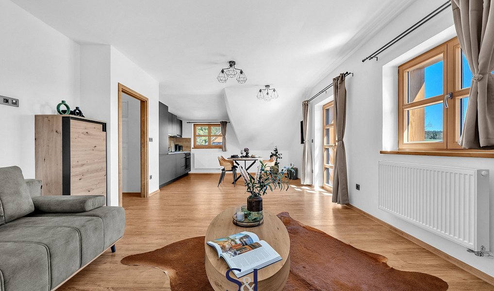 Prodej bytu 2+kk 62 m², Horní Planá – náhled fotky 3