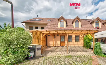 Prodej domu 104 m² s pozemkem 235 m², Ve Dvoře, Líbeznice, okres Praha-východ