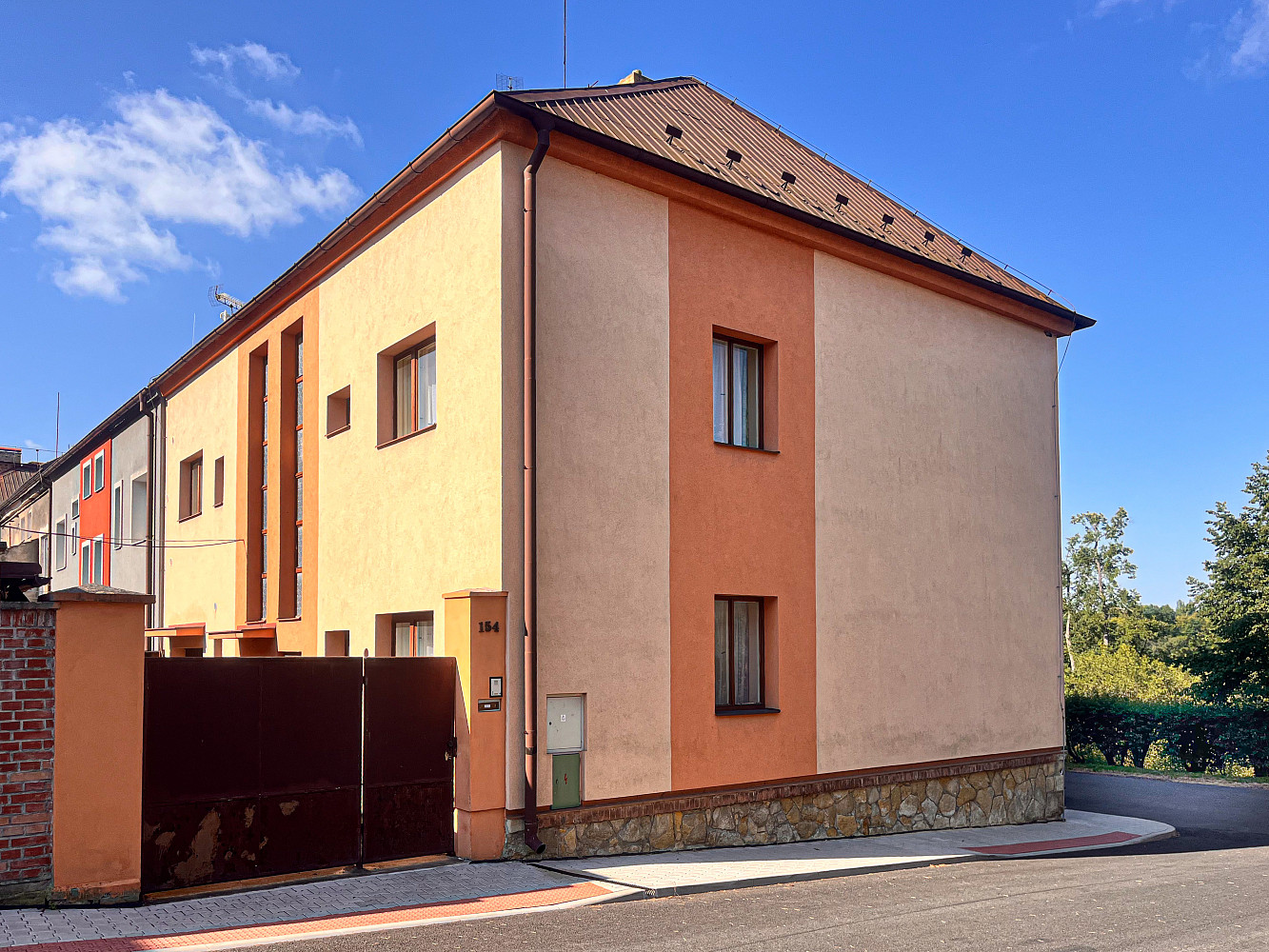 Prodej domu 149 m² – fotografie 2