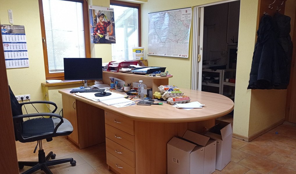Prodej výrobních prostor 4 954 m², Mikulov – náhled fotky 14