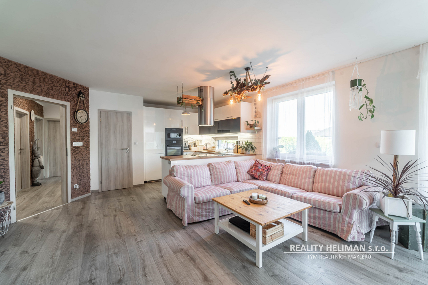 Prodej domu 130 m² s pozemkem 749 m² — photo 4