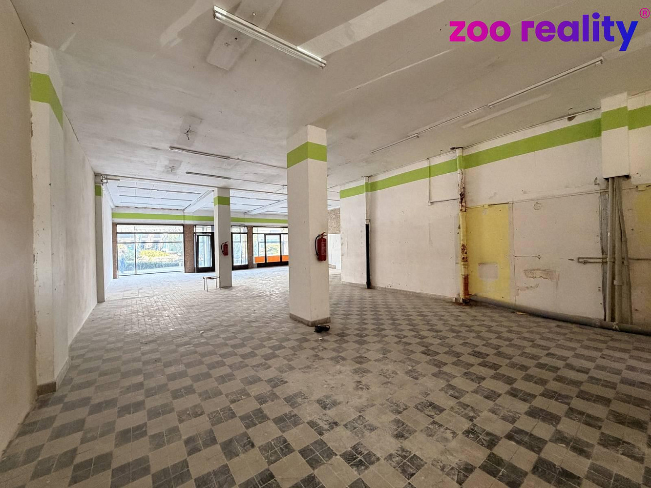 Pronájem obchodních prostor 178 m² – fotografie 3