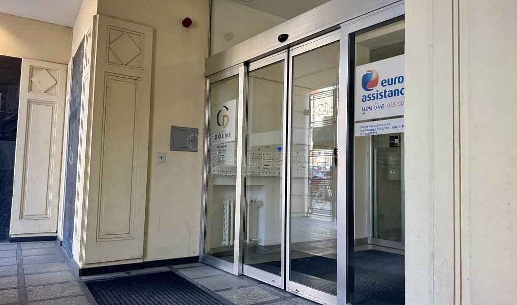 Pronájem obchodních prostor 27 m², Olomouc – náhled fotky 7