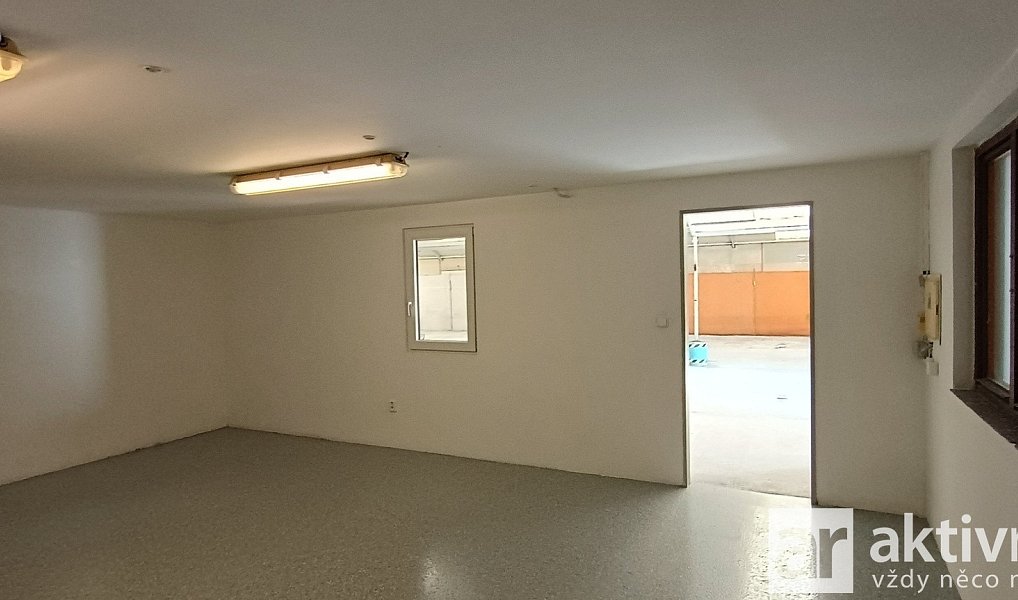 Pronájem skladovacích prostor 726 m², Kosmonosy – náhled fotky 10