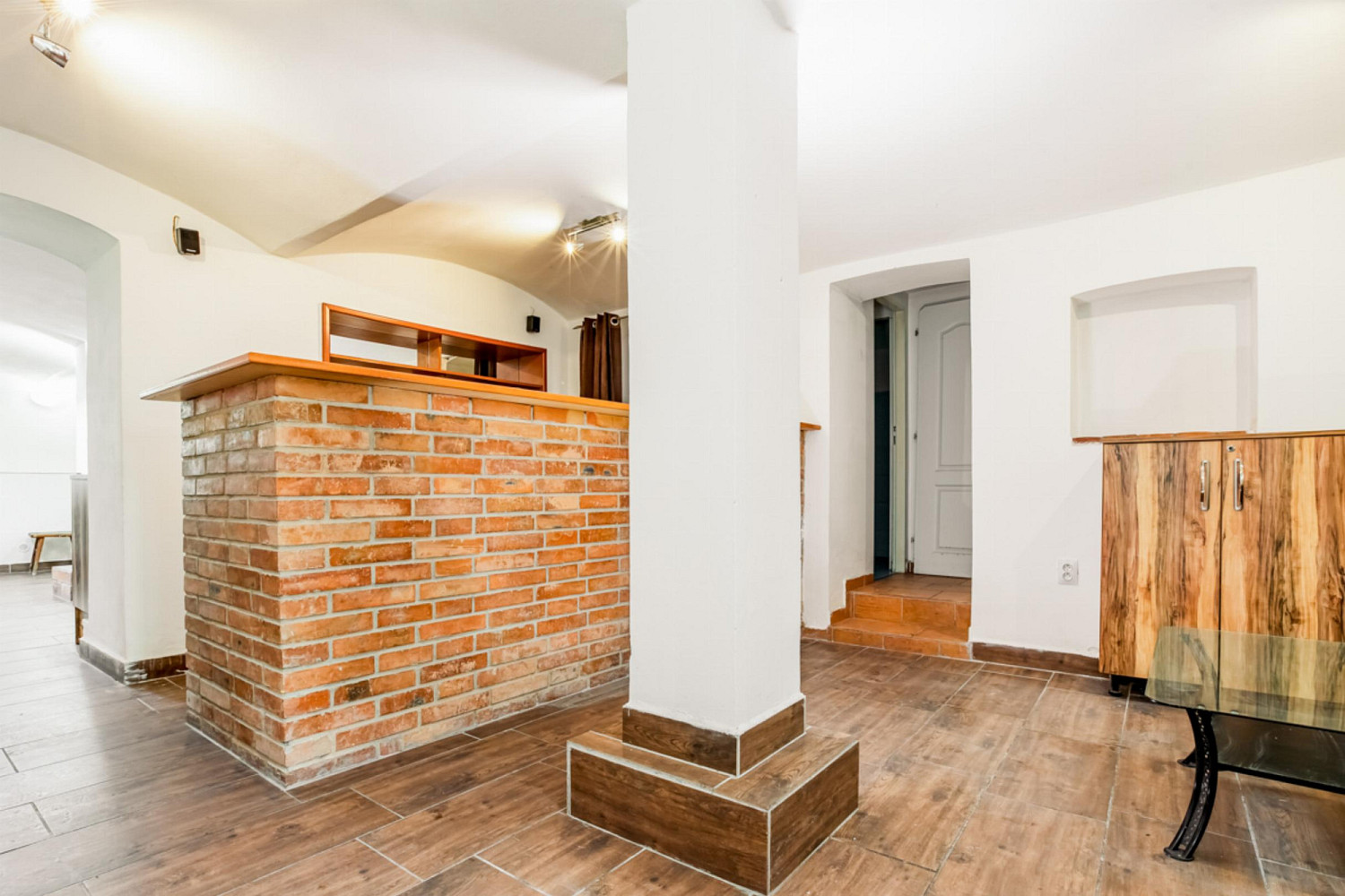 Prodej obchodních prostor 66 m²