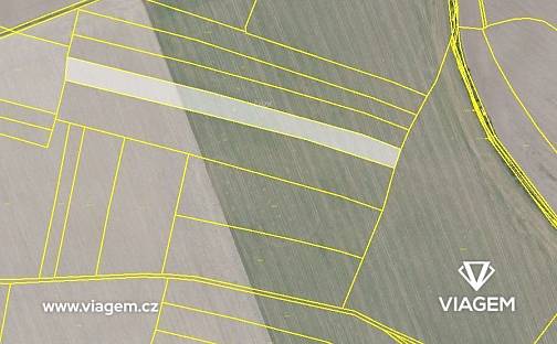 Prodej pole 2 940 m², Jíkev, okres Nymburk