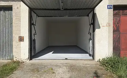 Prodej garáže 18 m² Židlochovice, ul. Komenského – po rekonstrukci, Komenského, Židlochovice, okres Brno-venkov