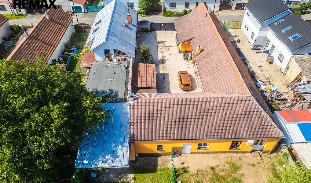 Prodej domu 222 m² s pozemkem 1 257 m², Kly – náhled fotky 15