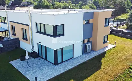 Pronájem domu 210 m² s pozemkem 531 m², Habrová, Mělník