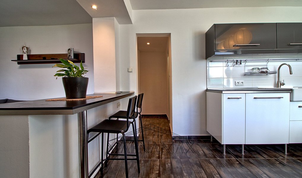 Prodej domu 200 m² s pozemkem 1 880 m², Pesvice – náhled fotky 8