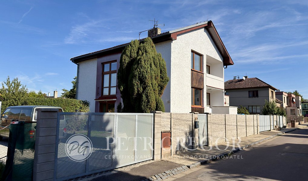 Prodej rodinného domu, 150 m², Polabec - Nymburk, Poděbrady