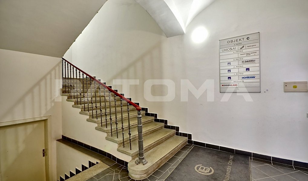 Pronájem kanceláře 233 m², Praha – náhled fotky 7