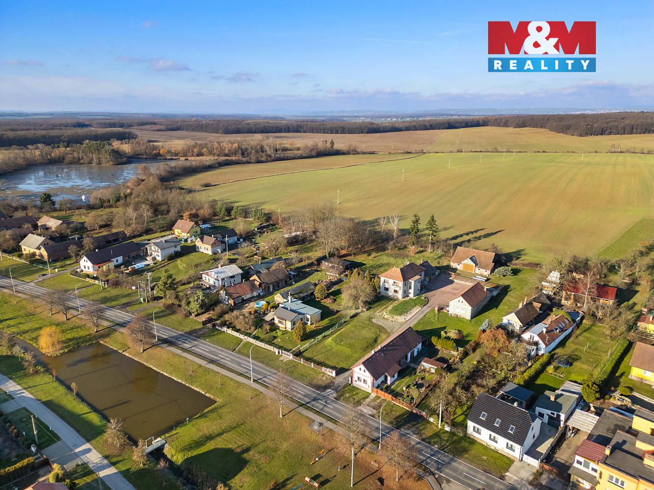 Prodej stavebního pozemku 778 m² – pohled 5