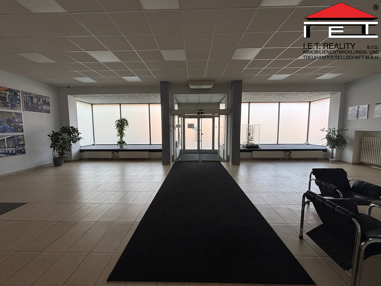 Pronájem kanceláře 1 415 m² — photo 3
