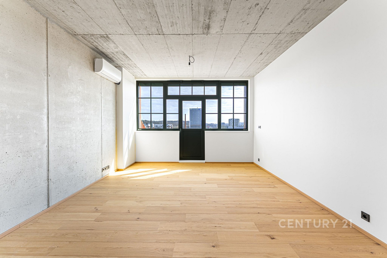 Prodej bytu 1+kk 42 m² – fotografie 2