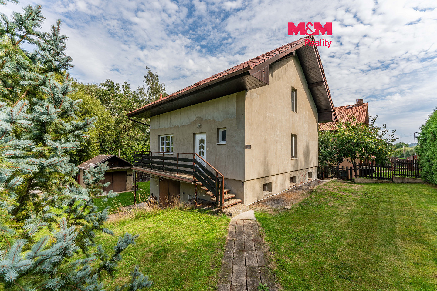 Prodej domu 129 m² s pozemkem 784 m²