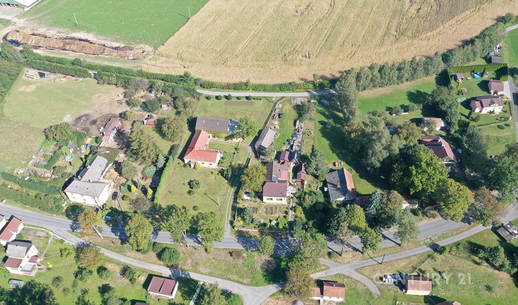 Prodej chaty/chalupy 996 m² s pozemkem 1 547 m², Karle – náhled fotky 4