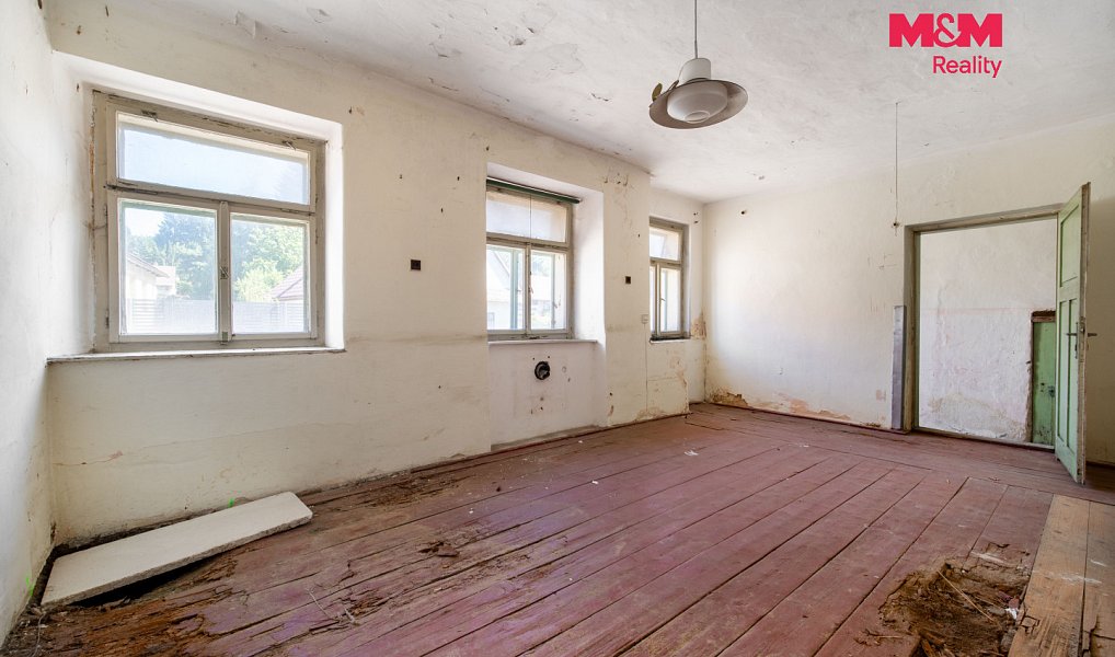 Prodej domu 150 m² s pozemkem 335 m², Svratka – náhled fotky 20