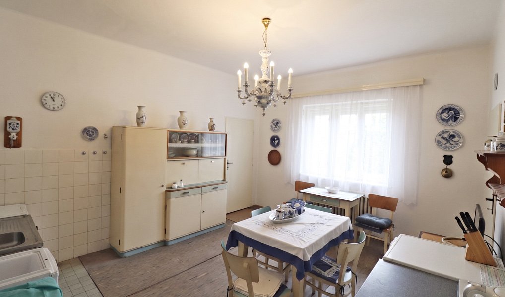 Prodej domu 270 m² s pozemkem 1 004 m², Třešť – náhled fotky 5
