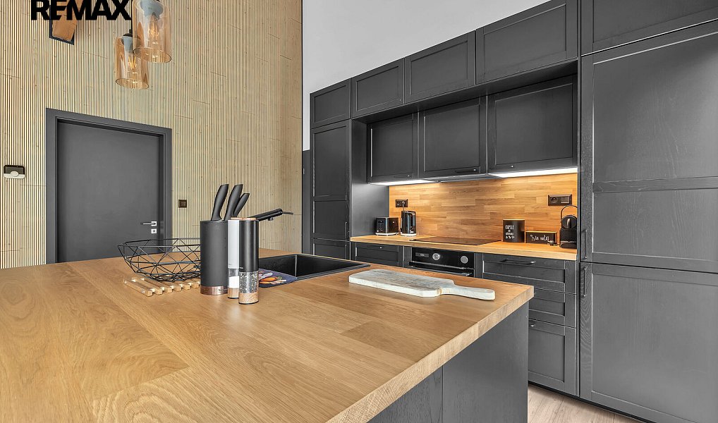 Prodej domu 114 m² s pozemkem 3 225 m², Chlum – náhled fotky 12