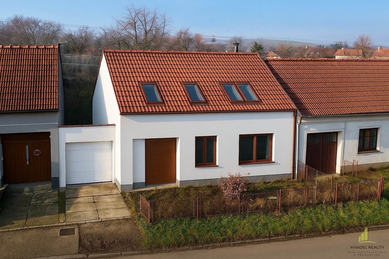 Prodej domu 86 m² s pozemkem 1 724 m² — photo 2