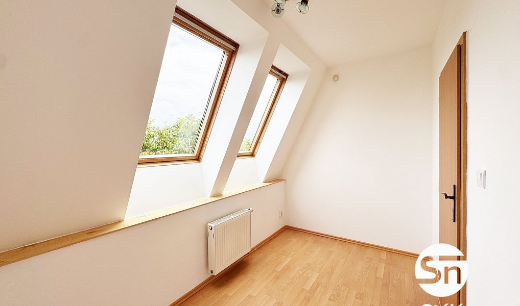 Pronájem bytu 3+kk 80 m², Praha – náhled fotky 9