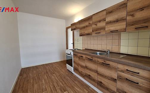 Pronájem bytu 2+1 55 m², Mírová, Strakonice - Strakonice I