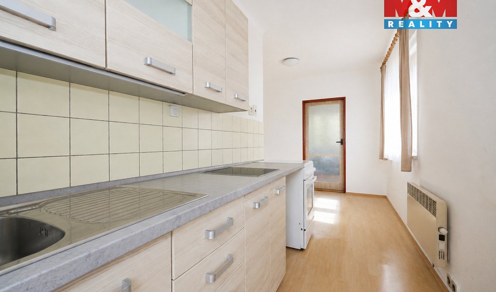 Prodej bytu 3+1 64 m², Černovice – náhled fotky 4