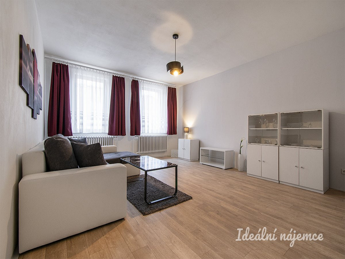 Pronájem bytu 2+1 75 m² – fotografie 2