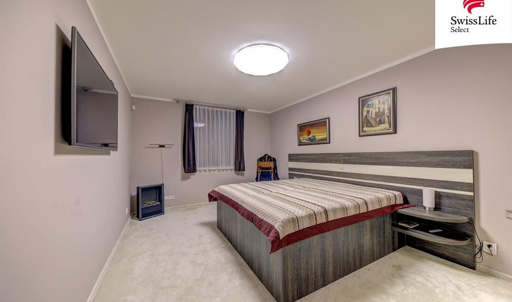 Prodej ubytovacího objektu 298 m², Holčovice – náhled fotky 6