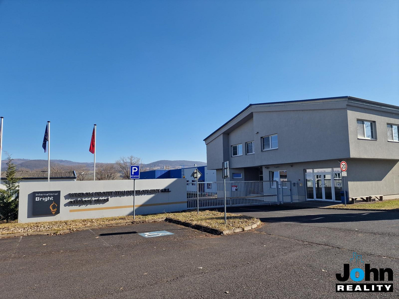 Pronájem výrobních prostor 4 750 m² – fotografie 2