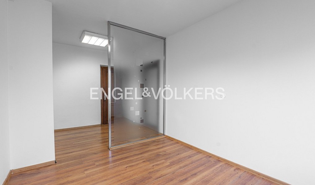 Pronájem kanceláře 40 m², Praha – náhled fotky 5