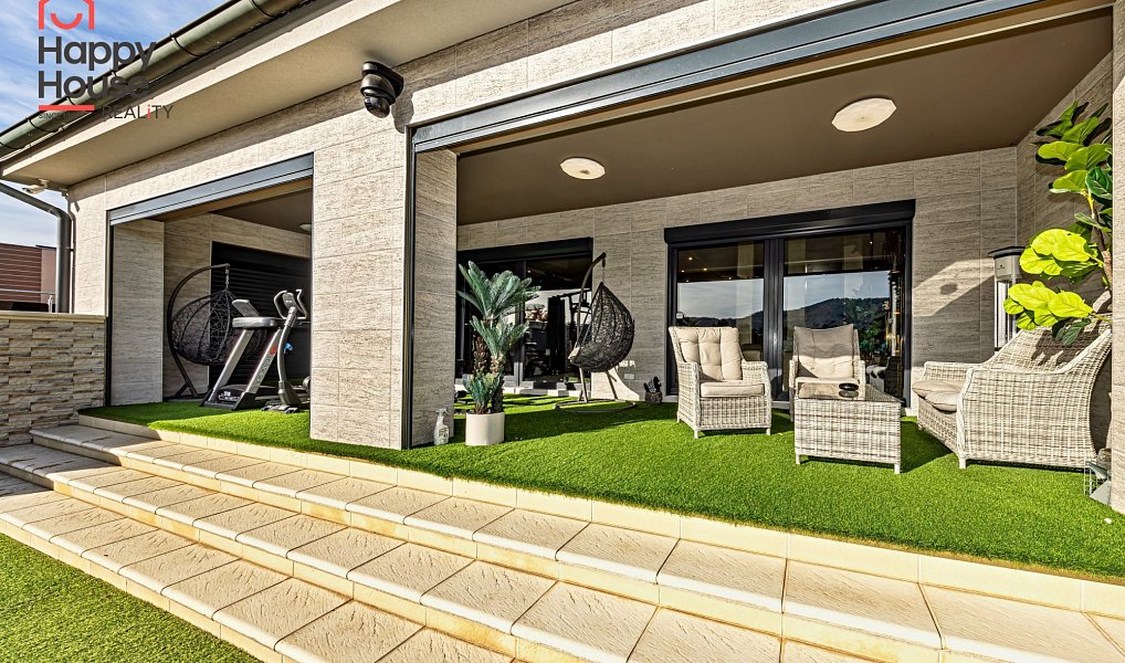 Prodej domu 378 m² s pozemkem 1 166 m², Králův Dvůr – náhled fotky 35