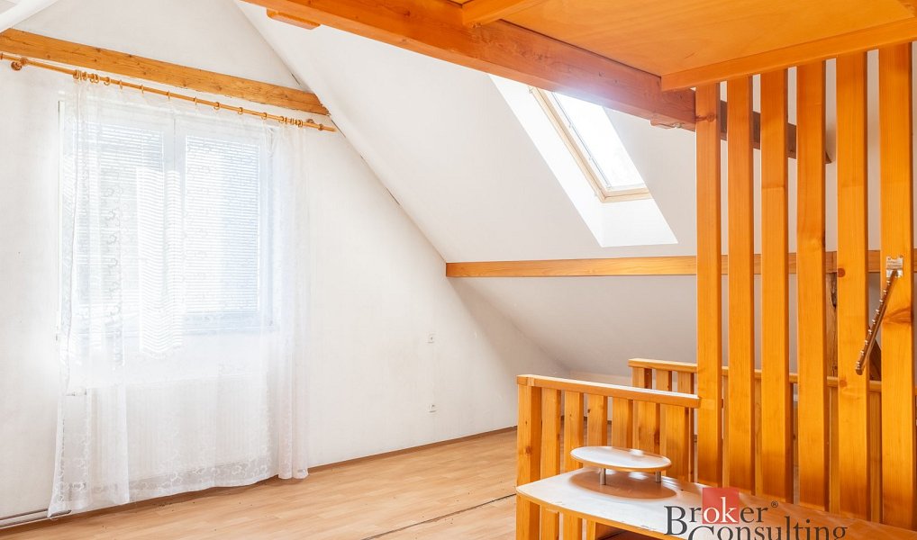 Prodej domu 308 m² s pozemkem 800 m², Sehradice – náhled fotky 24