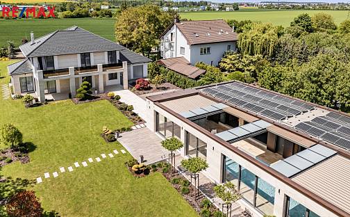Prodej domu 340 m² s pozemkem 2 749 m², Řepná, Praha 8 - Ďáblice