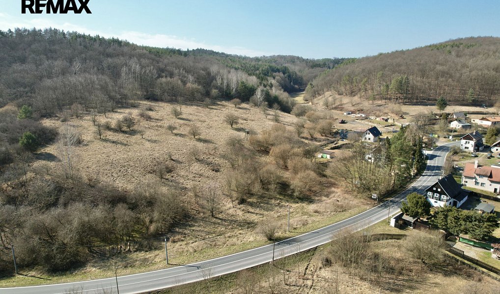 Prodej zahrady 2 571 m², Medonosy – náhled fotky 2
