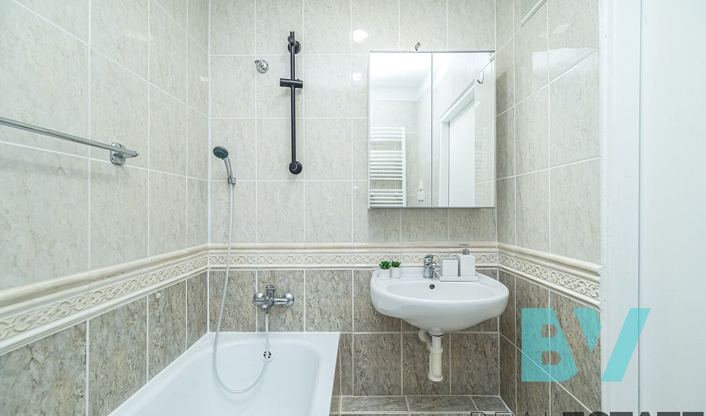 Prodej bytu 2+kk 43 m², Praha – náhled fotky 12