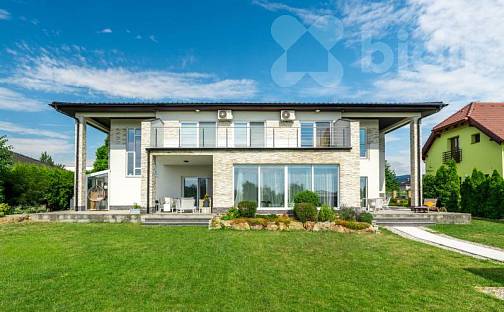 Prodej domu 320 m² s pozemkem 1 055 m², Severní, Teplice - Trnovany