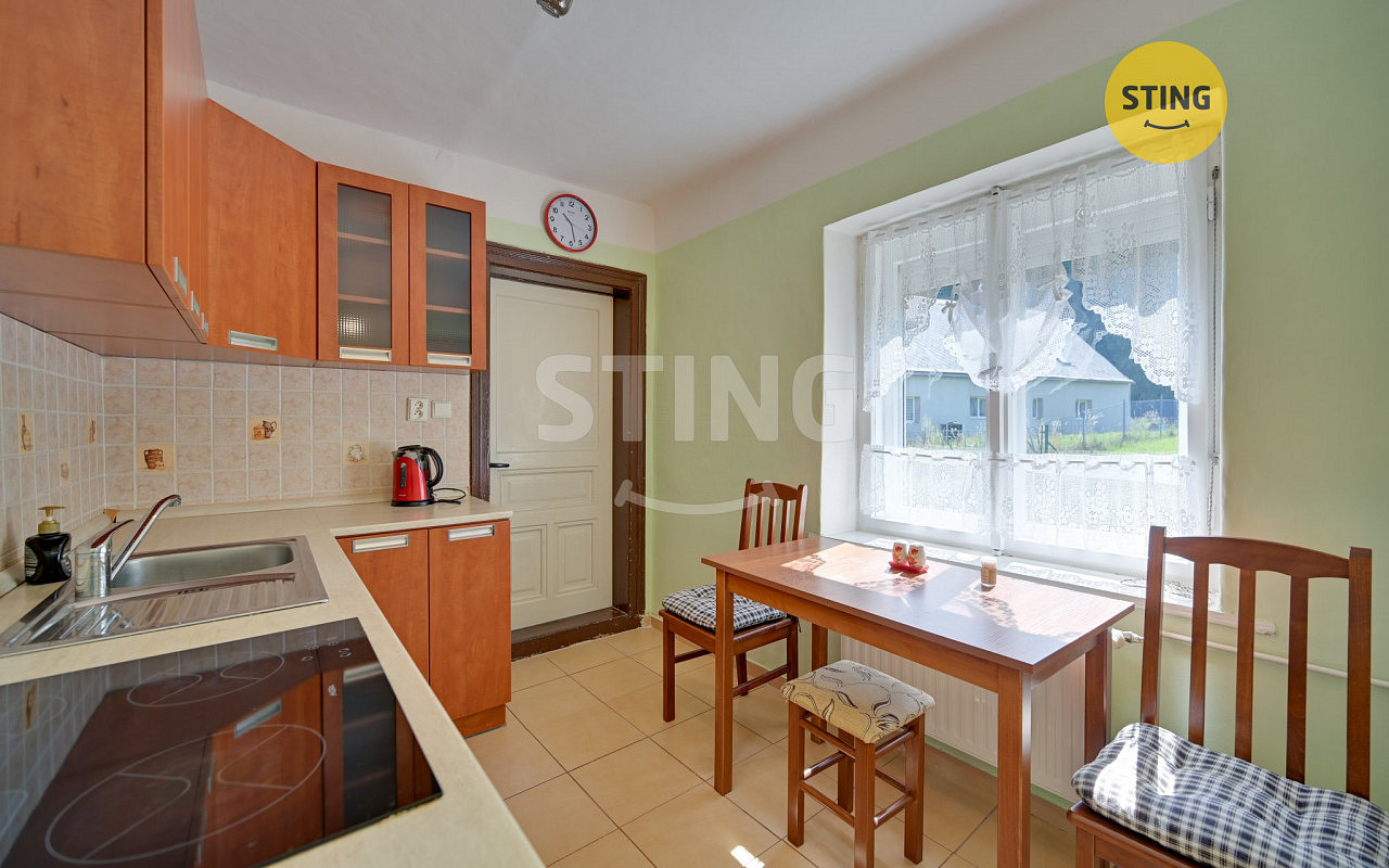 Prodej domu 201 m² s pozemkem 458 m²