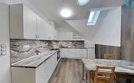 Pronájem bytu 3+1 97 m²