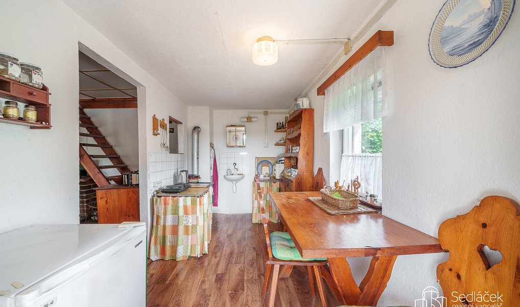 Prodej chaty/chalupy 80 m² s pozemkem 817 m², Šemnice – náhled fotky 11