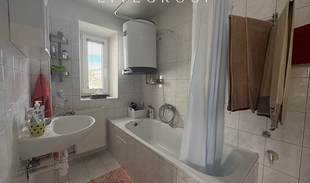 Pronájem bytu 3+1 86 m², Střelice – náhled fotky 7
