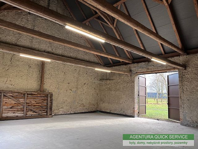 Pronájem skladovacích prostor 133 m² – fotografie 2