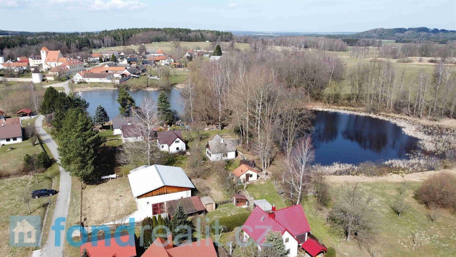 Prodej stavebního pozemku 1 025 m² – fotografie 4