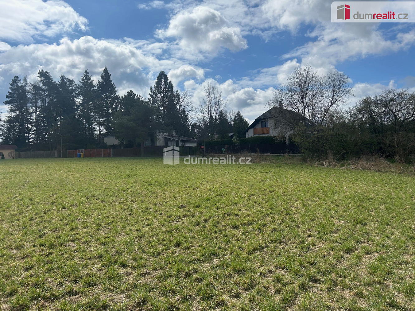 Prodej stavebního pozemku 830 m² — photo 3
