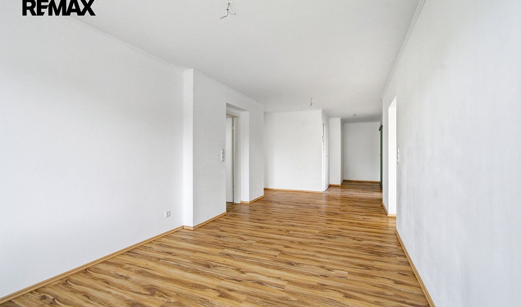 Prodej domu 250 m² s pozemkem 749 m², Kasejovice – náhled fotky 32